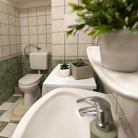 Lägenhet Szabadsag Ter